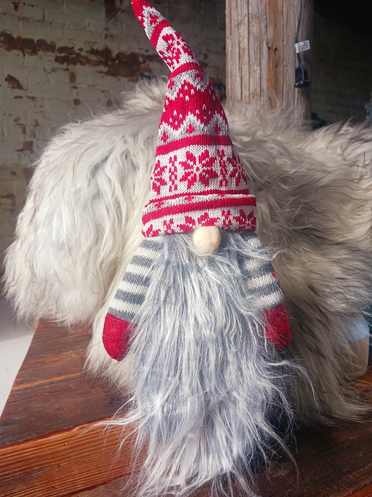Gnome wine toppers