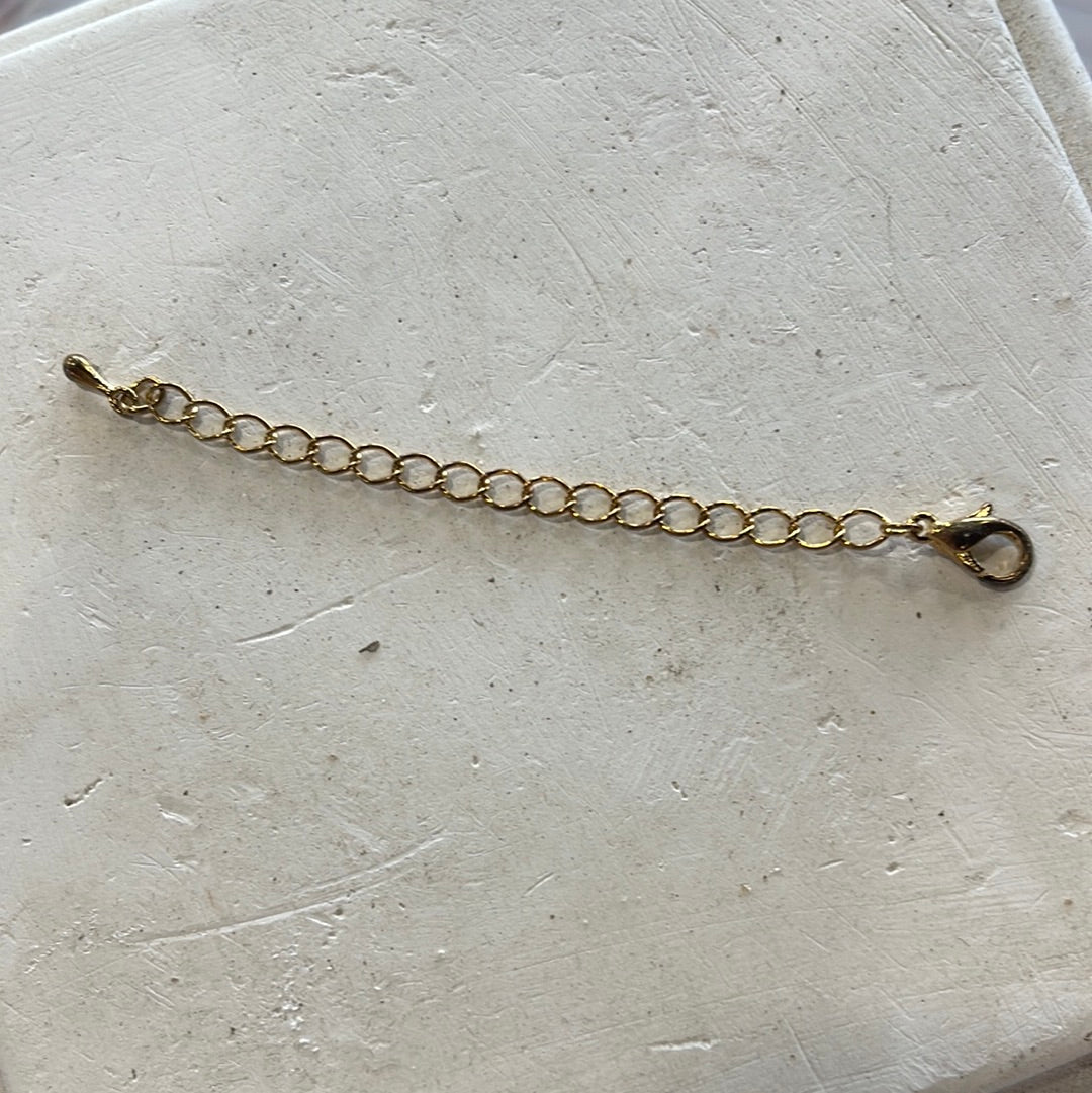 Chain extender
