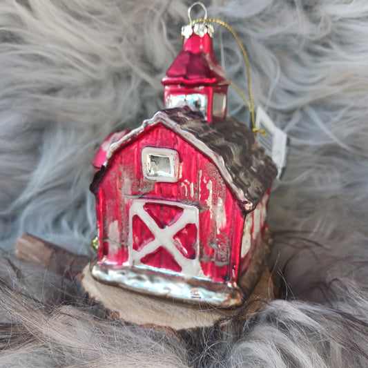 Holiday Barn