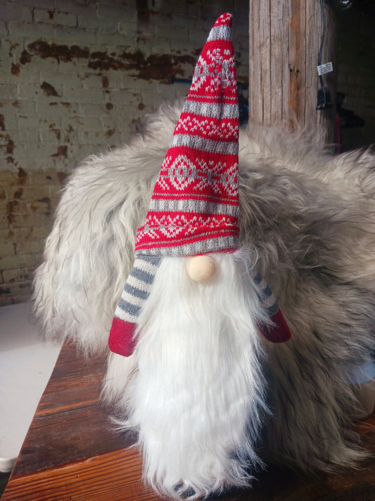 Gnome wine toppers